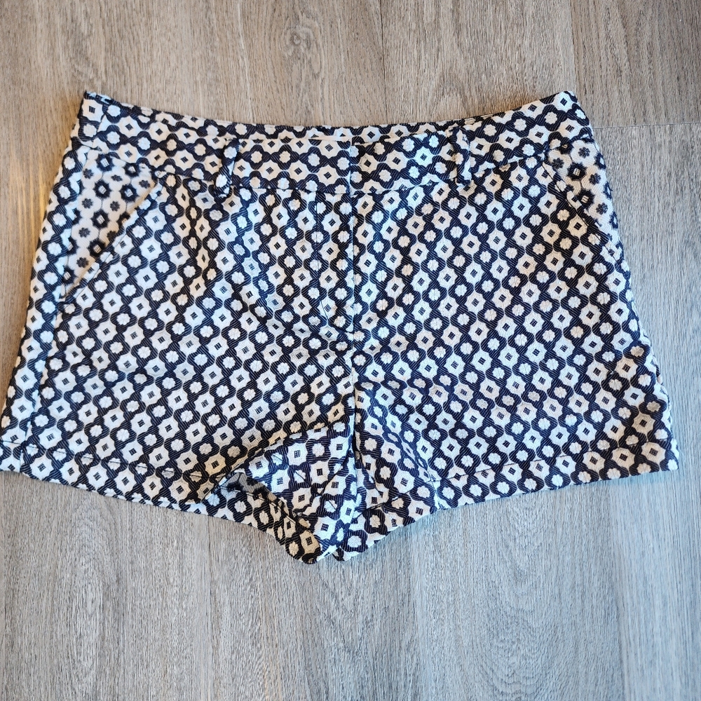 Loft Womens 12 Navy and Silver Jacquard Shorts Mid-Rise Flat Front Shorts
